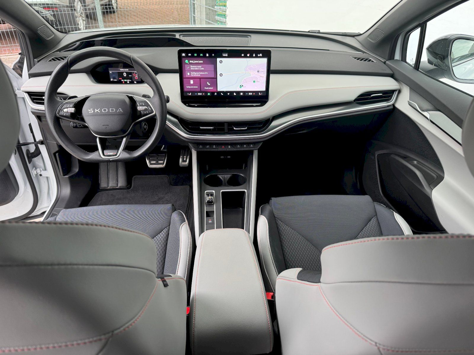 Škoda Elroq, 85 210 kW First Edition - fotka 5