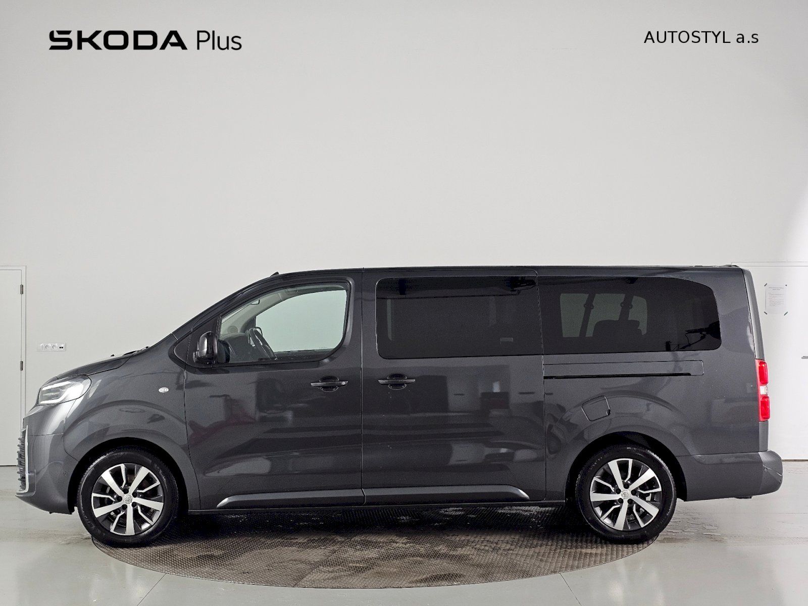 Toyota Proace Verso, L2 2.0D 180k 8AT FAMILY WEBAST - fotka 3