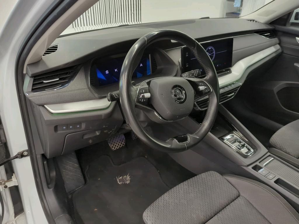 Škoda Octavia, 2.0 TDI DSG STYLE I FULL LED - fotka 2