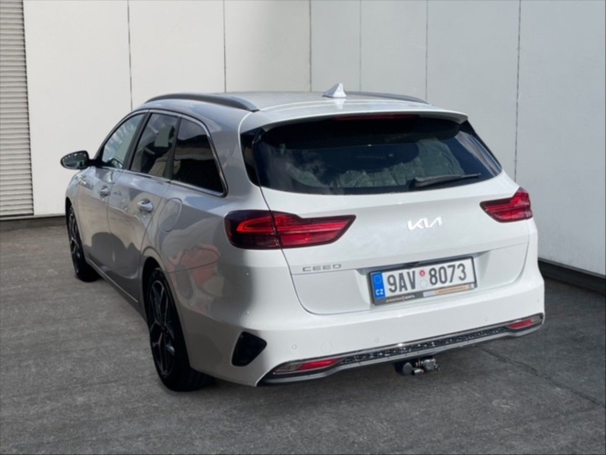 Kia Cee´d, 1,5 T-GDI 118 Top AT - fotka 4