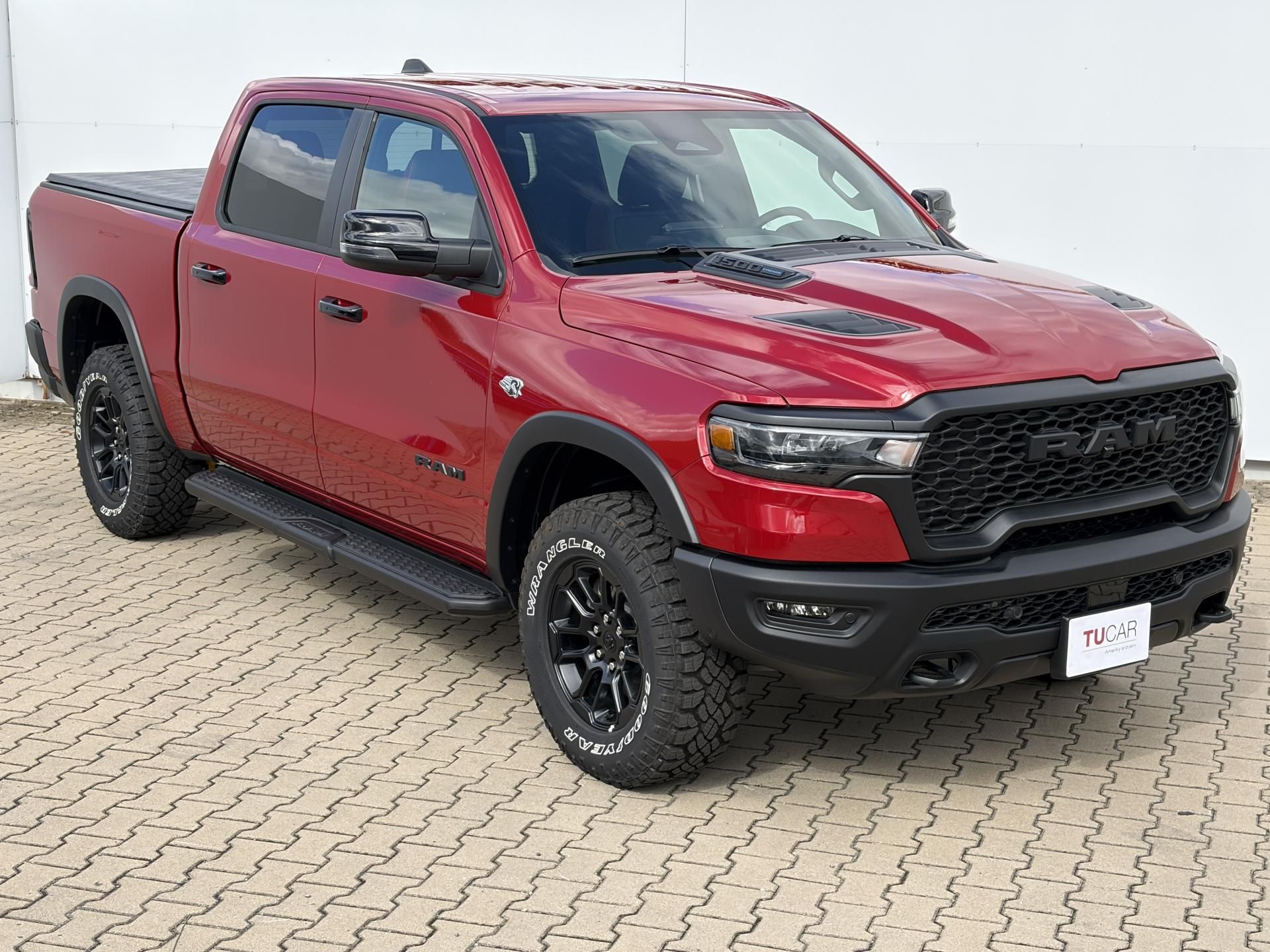 RAM 1500, REBEL V8 HEMI 2026 - fotka 2