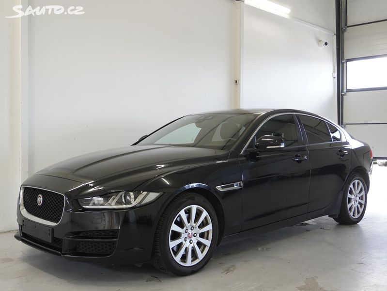 Jaguar XE, 2.0 132kW SEDAN 2WD AUT