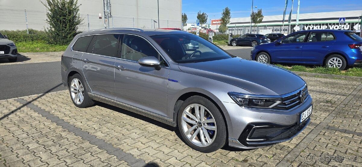 Volkswagen Passat, Passat Variant GTE 160KW
