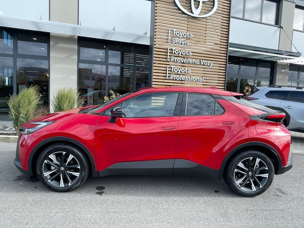 Toyota C-HR, 1.8 Hybrid FWD Style - fotka 2