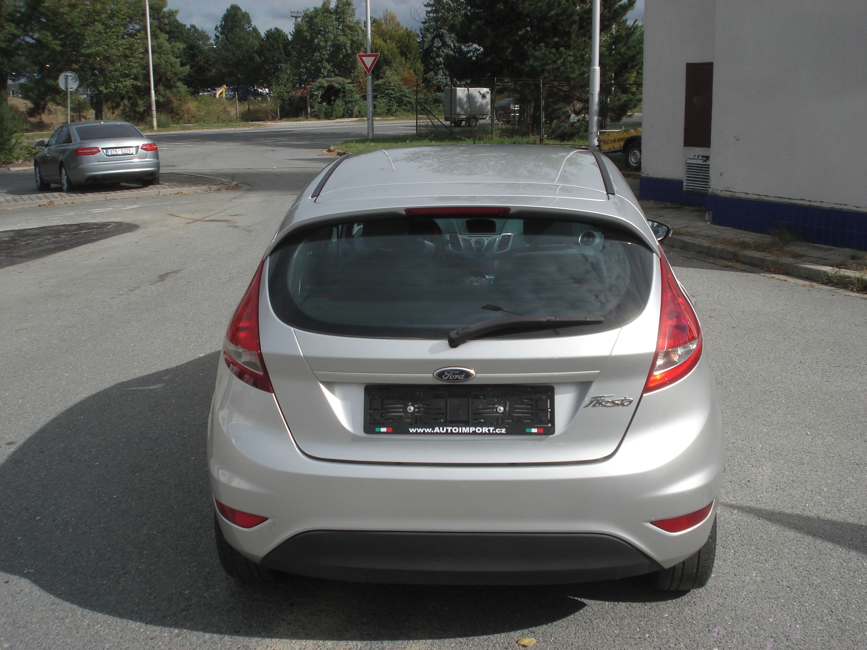 Ford Fiesta, 1.2 i KLIMA 60KW - fotka 4