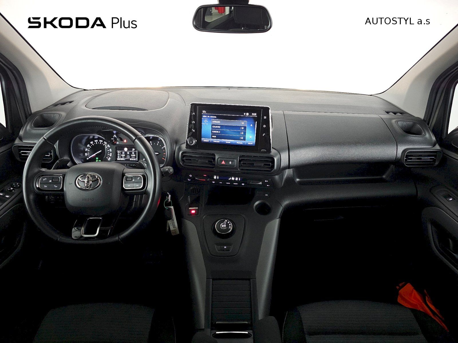 Toyota Proace City Verso, long 1.2i 130k 7AT Family - fotka 5