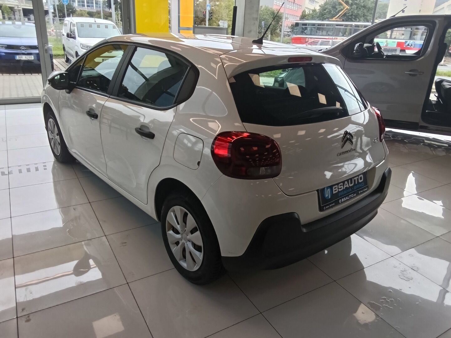 Citroën C3, 1.2PT 50KW 2019 - fotka 4
