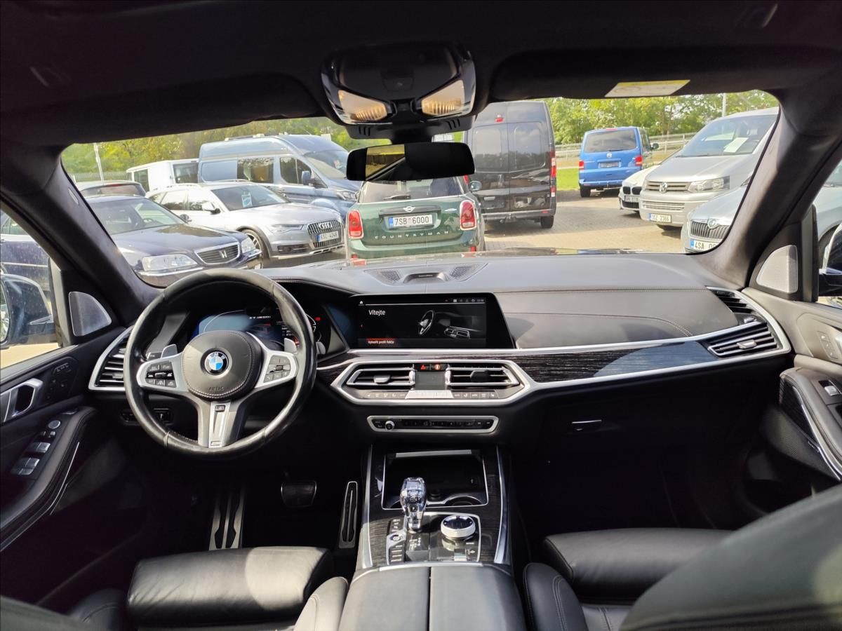 BMW X7, M50i M-PAKET Xdrive 1.MAJ ČR 3 - fotka 3