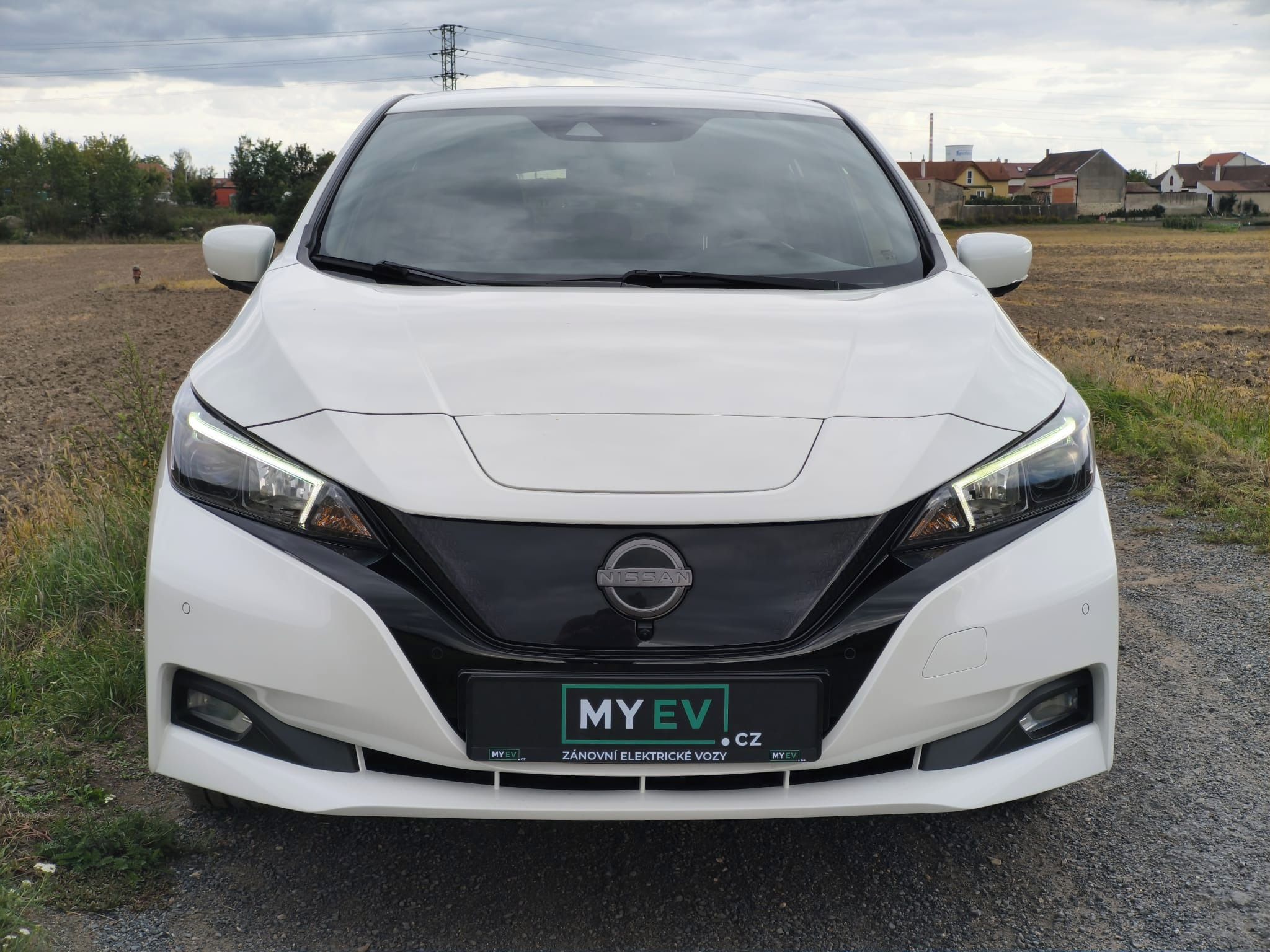 Nissan LEAF, 62kWh, N-CONNECTA LED SOH 91% - fotka 2