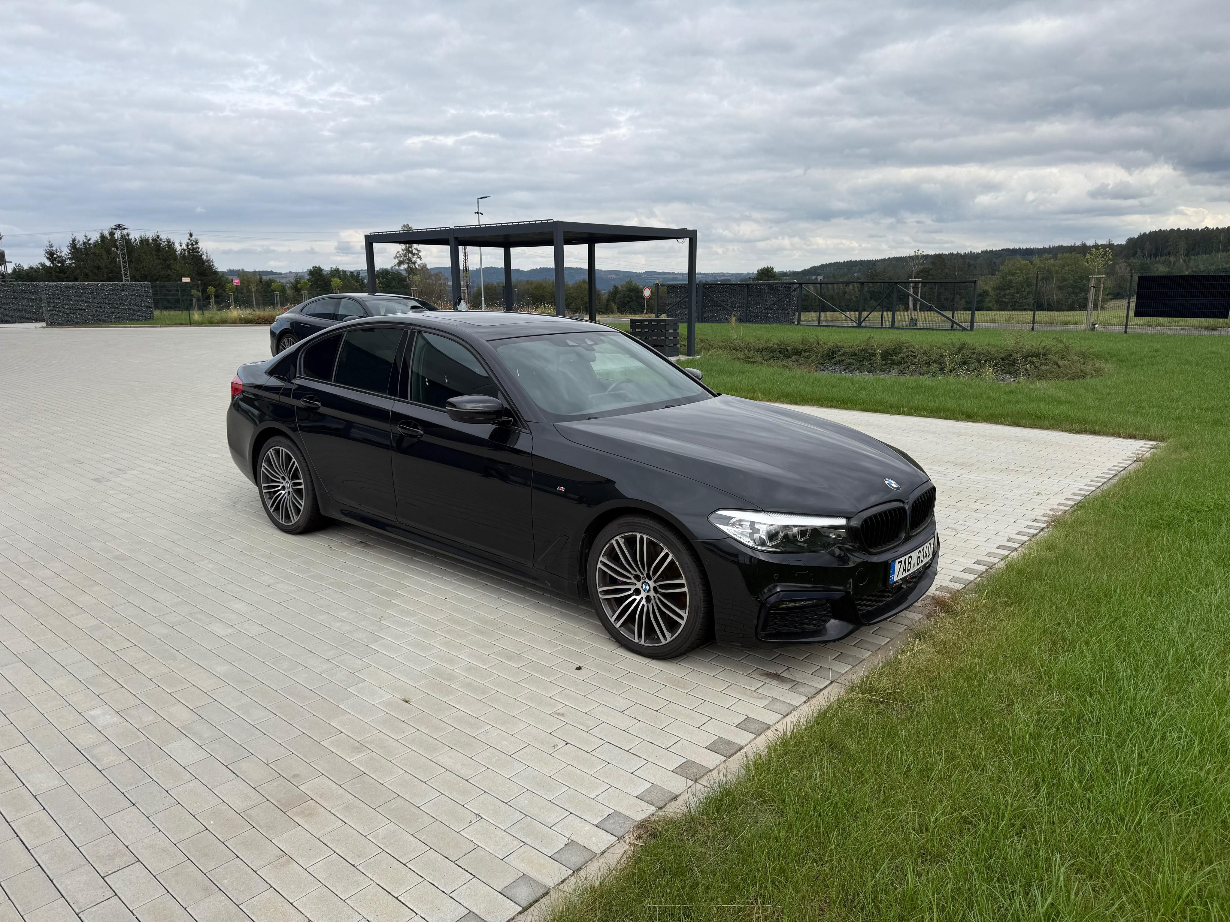 BMW Řada 5, BMW 540i, xDrive, Původ ČR - fotka 2