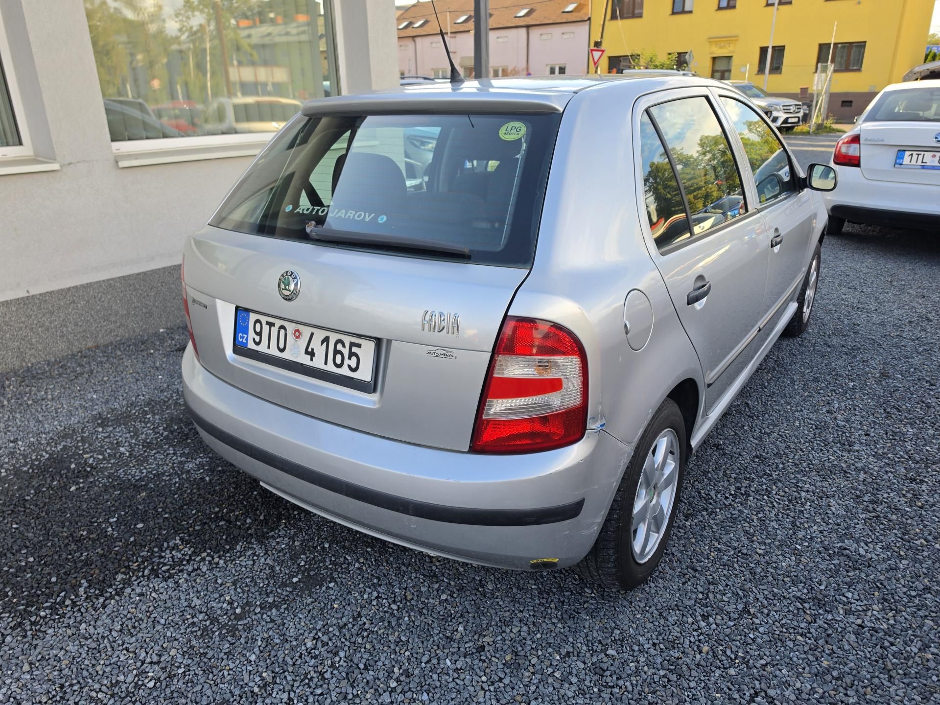 Škoda Fabia, 1.2 HTP lpg - fotka 4