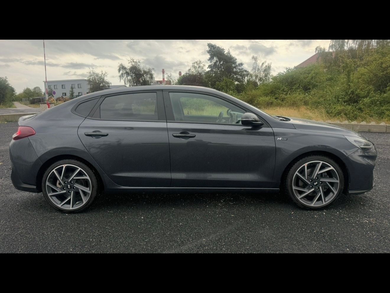 Hyundai i30, 1,6 118 kw Fastback Mild Hybri - fotka 6