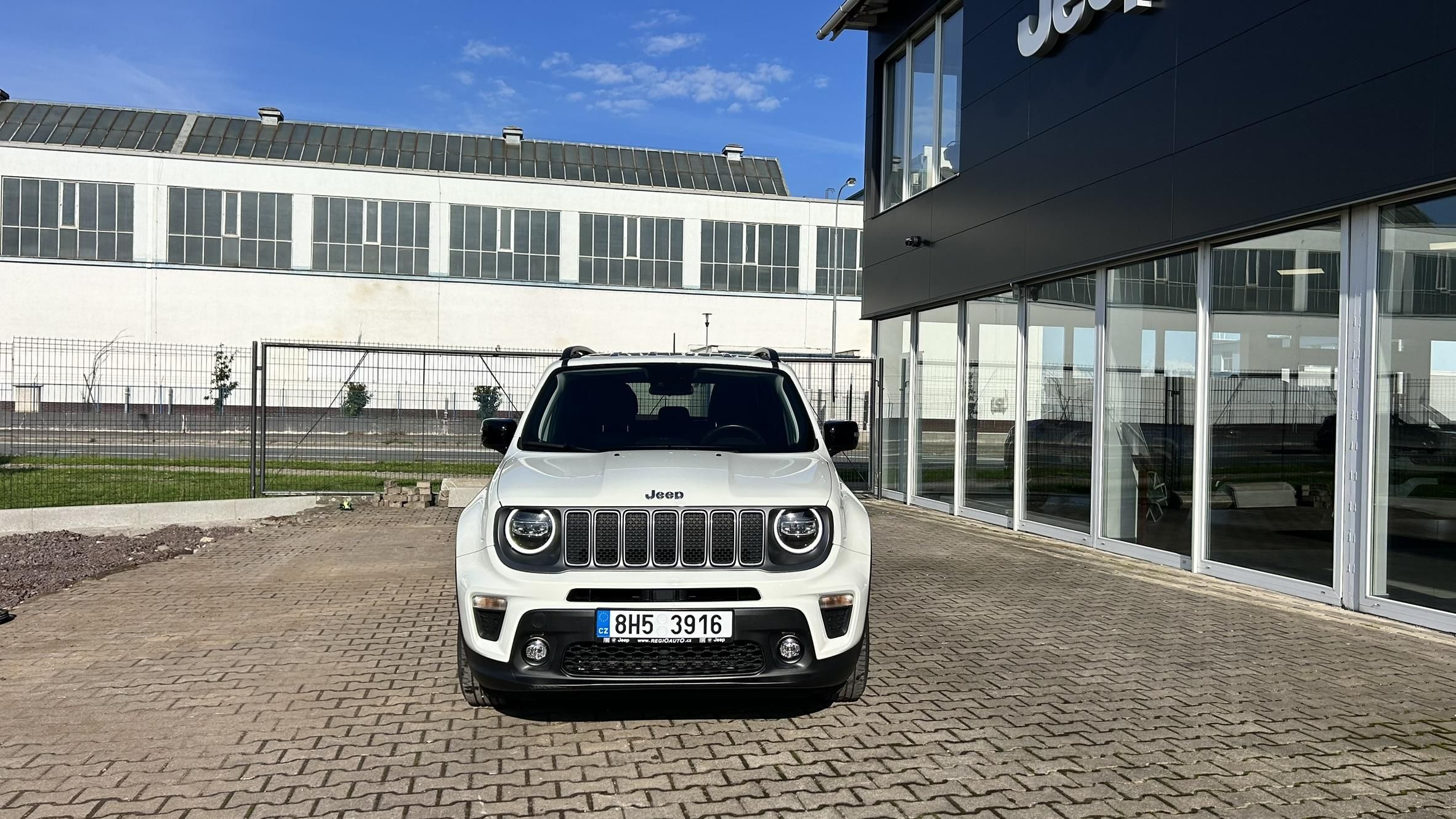 Jeep Renegade, 1.5T Limited 130k - fotka 2