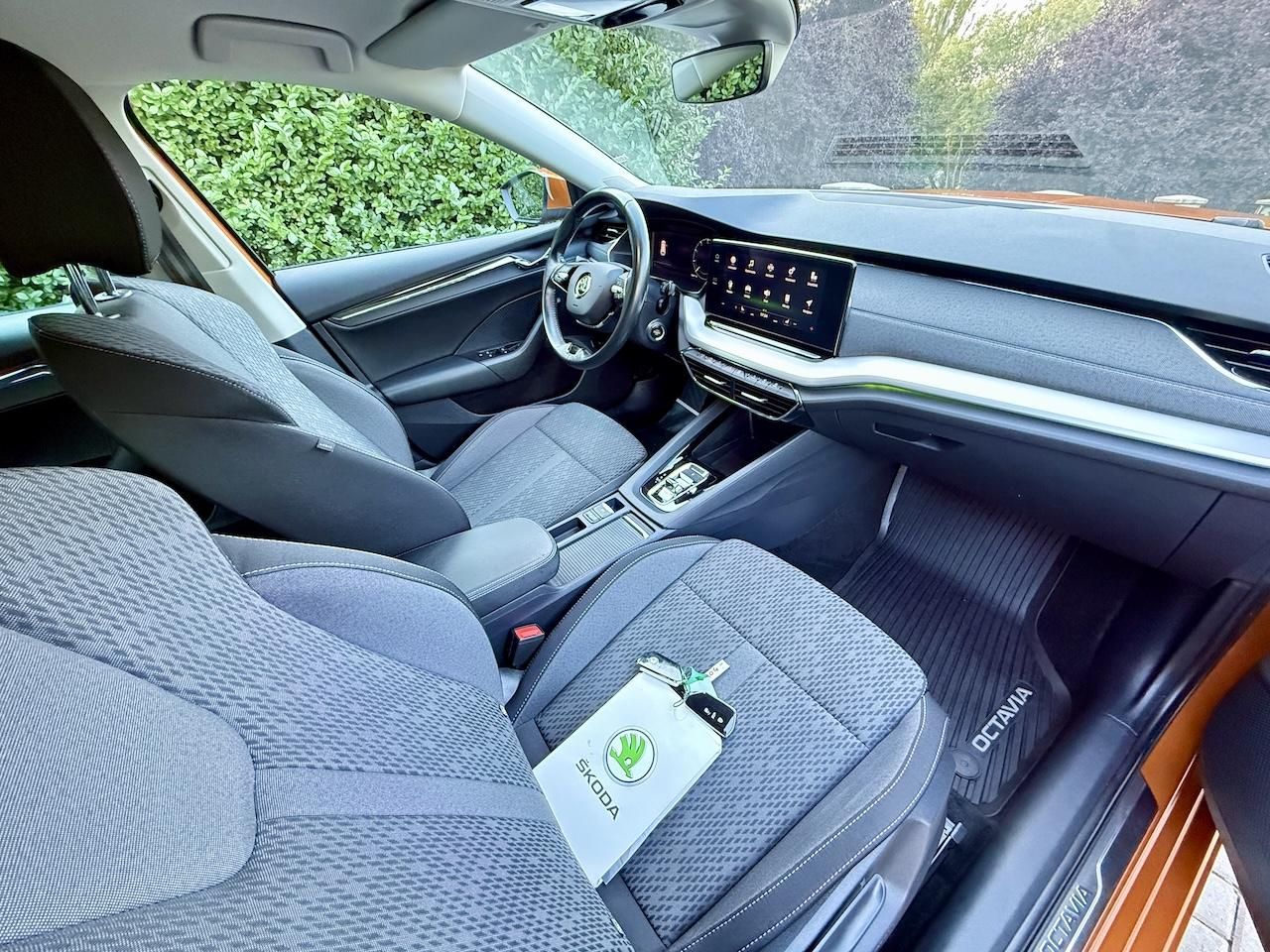 Škoda Octavia, 1.4TSi iV 150kW STYLE TAŽNÉ ČR - fotka 4
