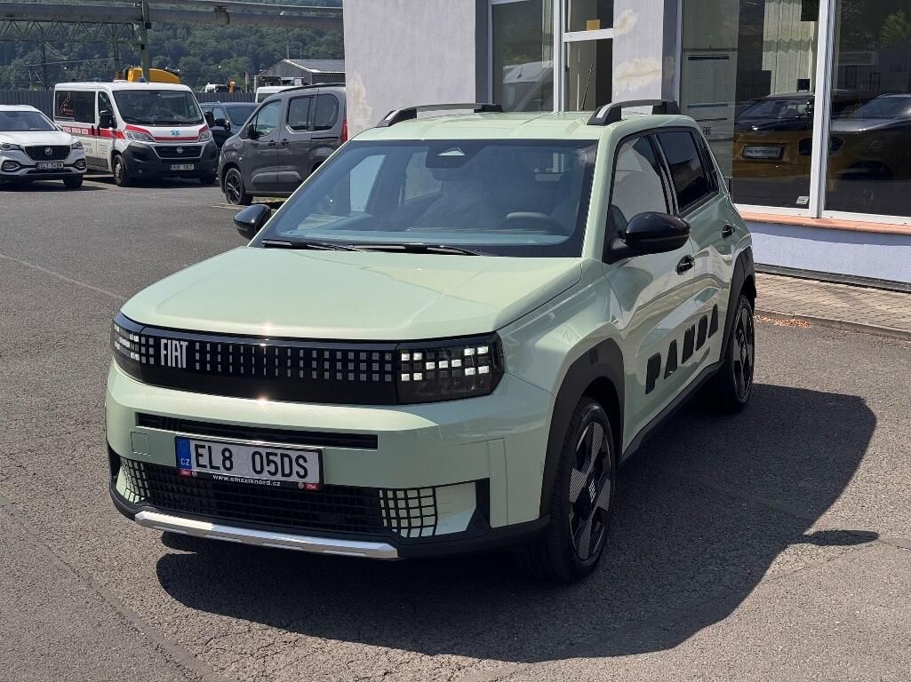 Fiat Grande Panda, Electric 44 kWh LA PRIMA 113k - fotka 4