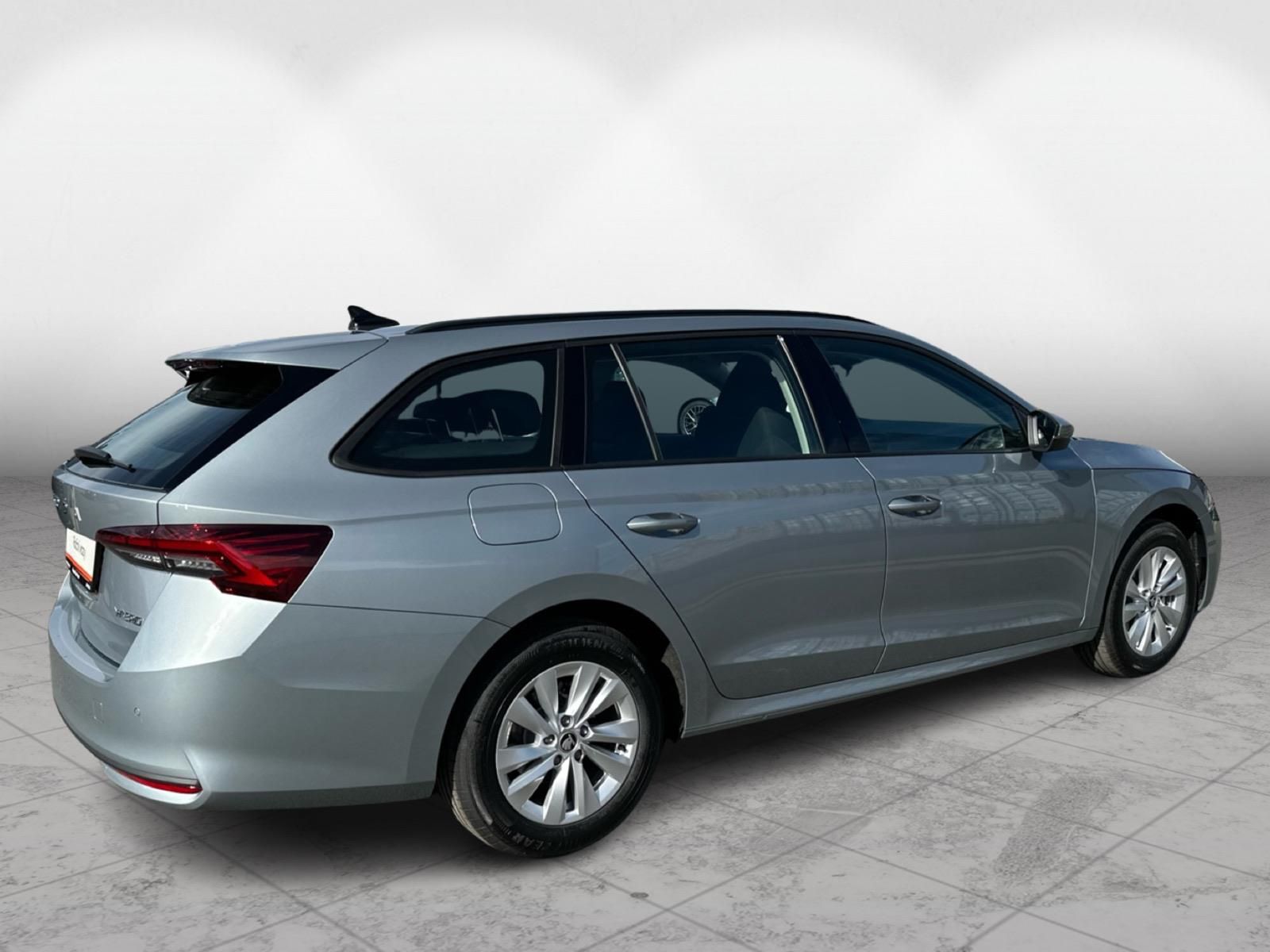 Škoda Octavia, 1,5 TSI m-HEV 85 kW 7-stup. au - fotka 6