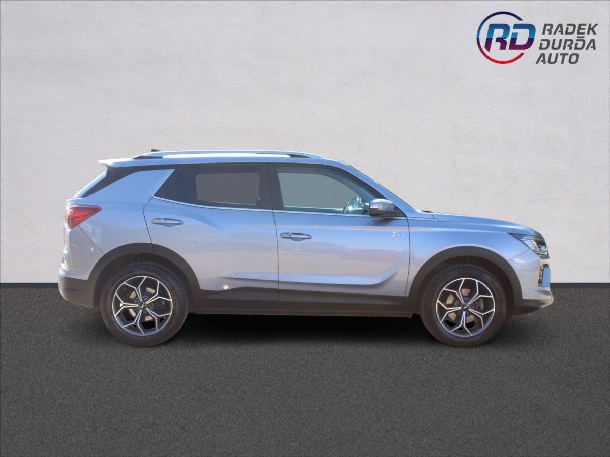 SsangYong Korando, 1,5 TGDI  AT,DPH,STYLE PREMIUM - fotka 4