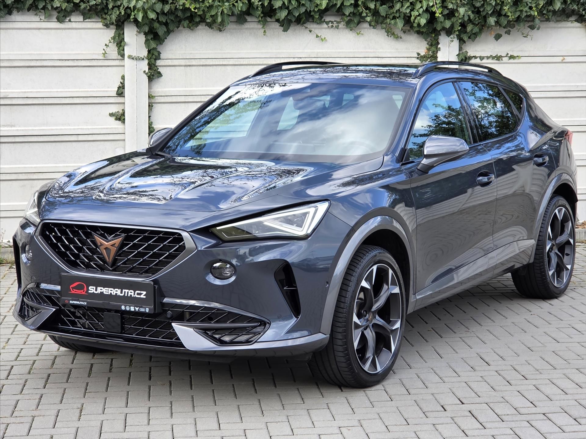 Cupra Formentor, 2,0 TSi DSG 4x4 Matrix Tažné Z - fotka 3