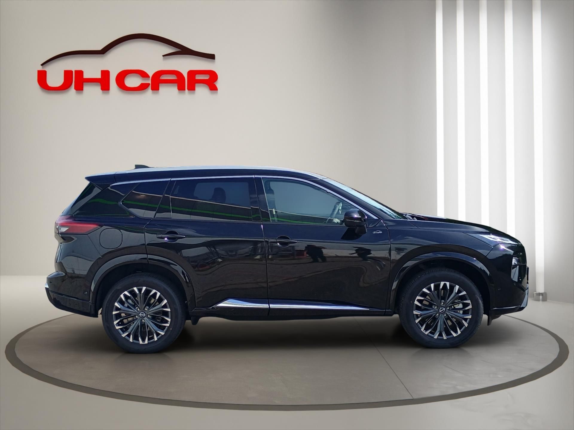 Nissan X-Trail, 1,5   TEKNA 4X4 - fotka 4
