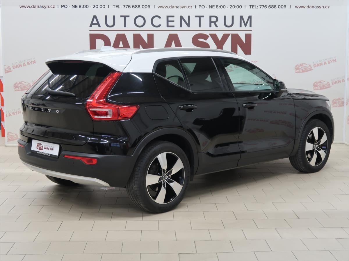 Volvo XC40, 2,0 D4 AWD MOMENTUM CZ - fotka 4
