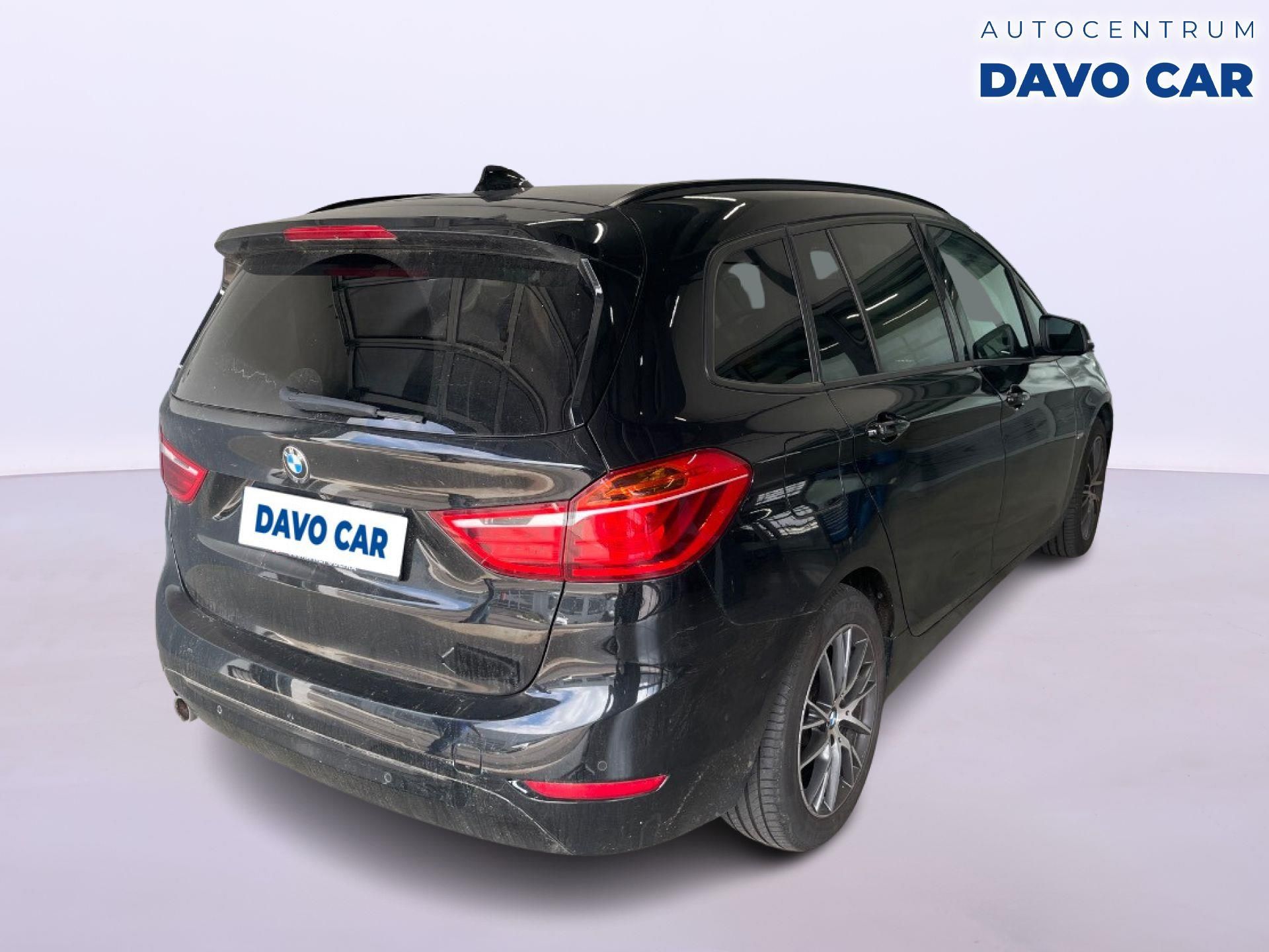 BMW Řada 2, 2,0 218d Aut GrandTourer 7Míst - fotka 5