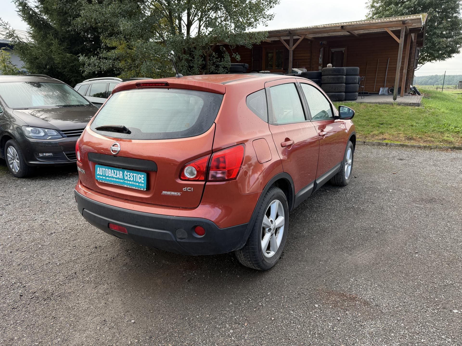 Nissan Qashqai, 2.0 DCI 110 kw 4x4 AUTOMAT - fotka 6