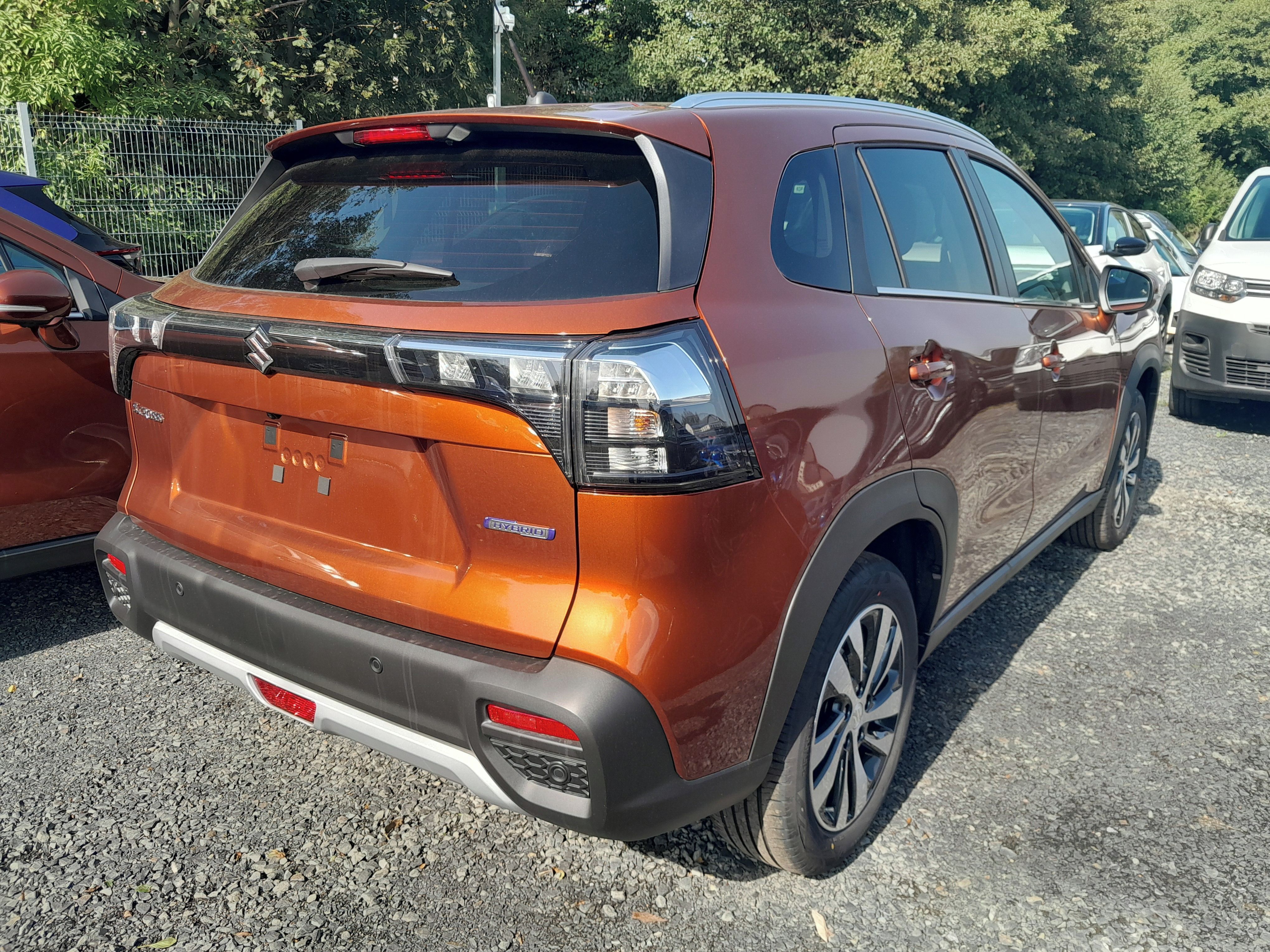 Suzuki S-Cross, 1,4 ELEGANCE ALLGRIP+ZK - fotka 3