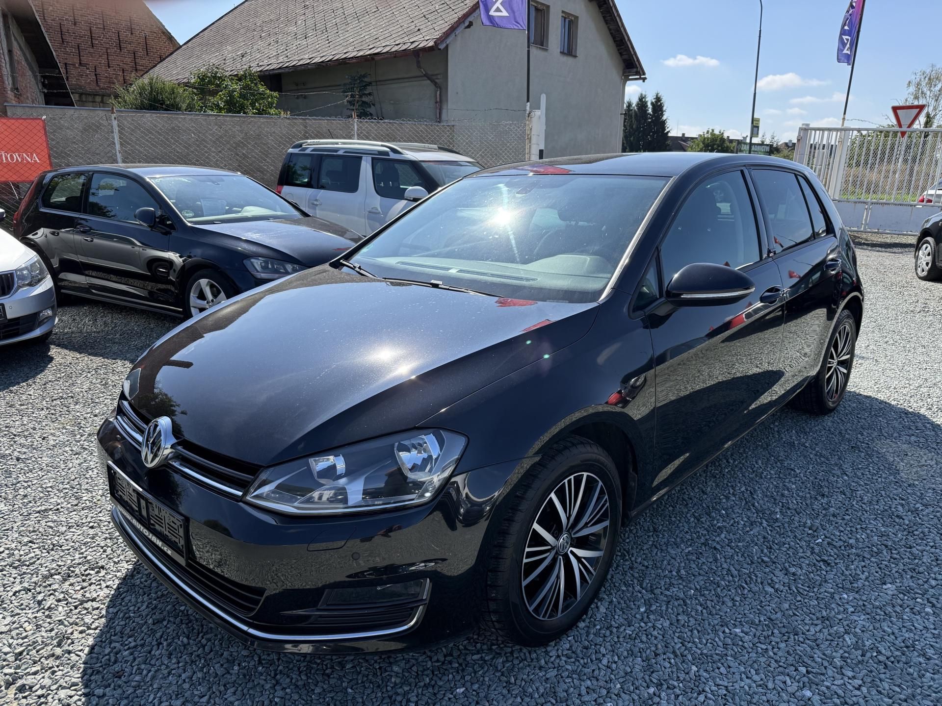 Volkswagen Golf, 1.2 TSI ALLSTAR - fotka 3