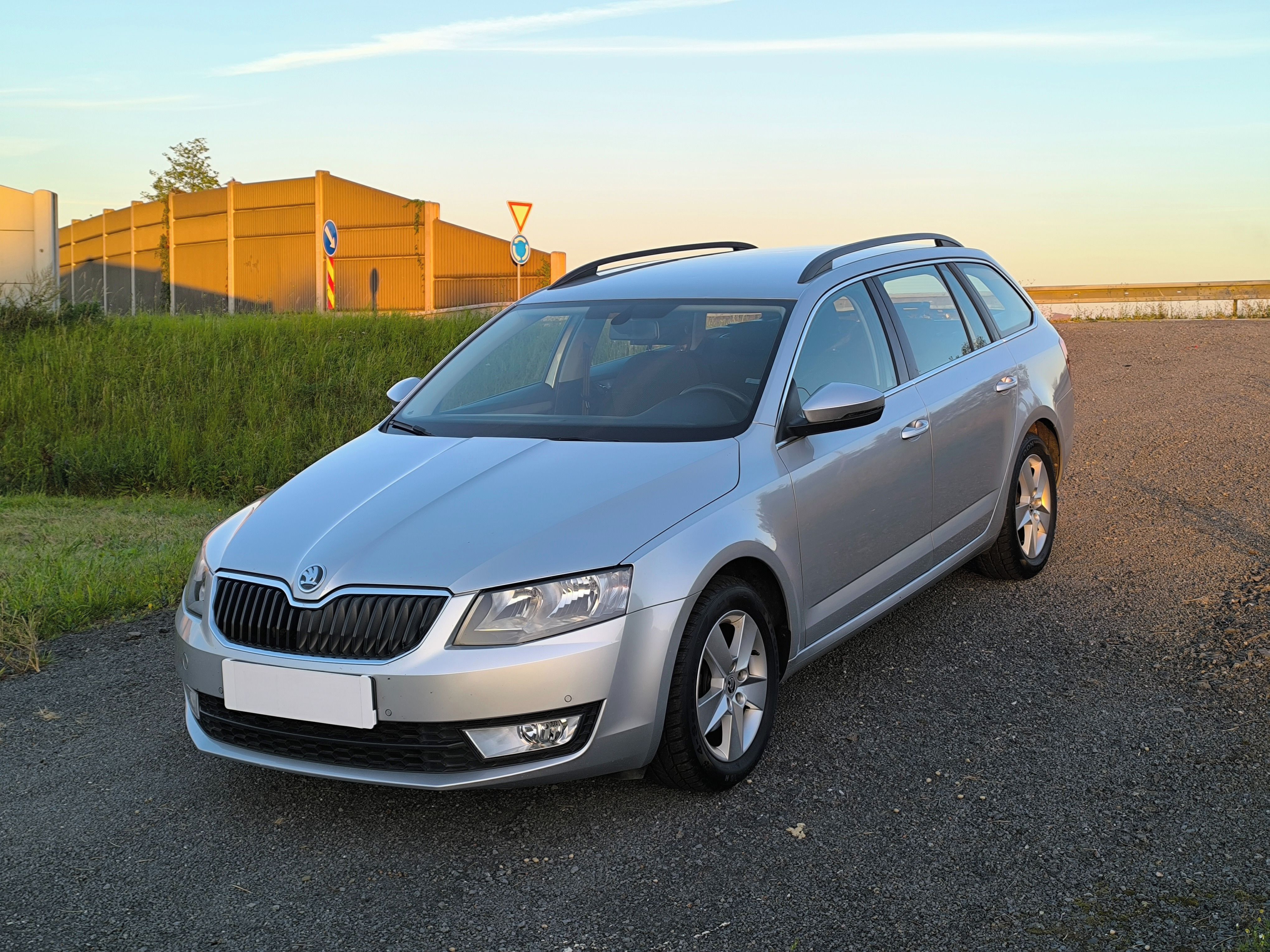 Škoda Octavia, 1.4TSI 103kW SERVISOVÁNO
