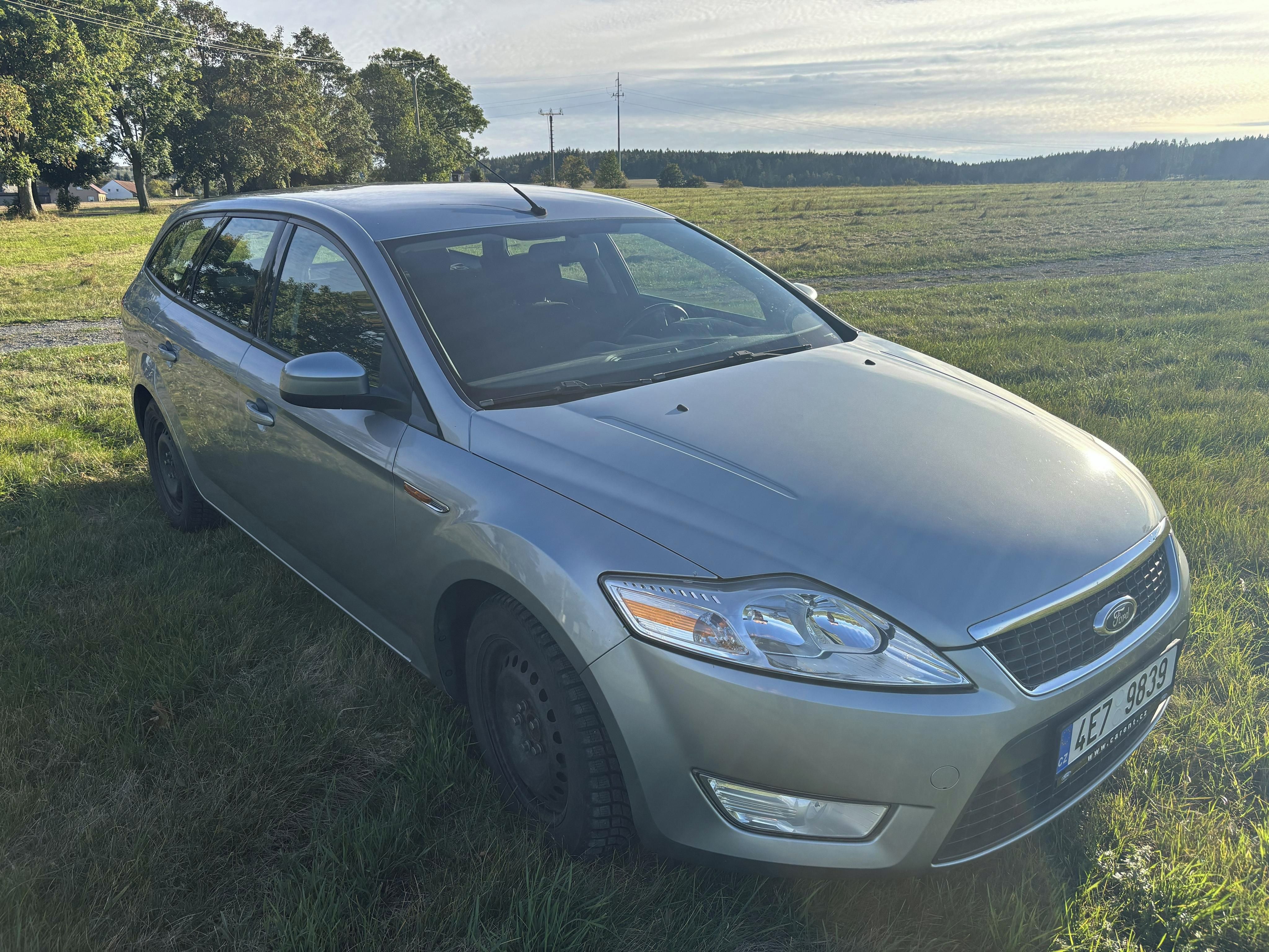 Ford Mondeo, Kombi MK4 (nová STK) - fotka 4