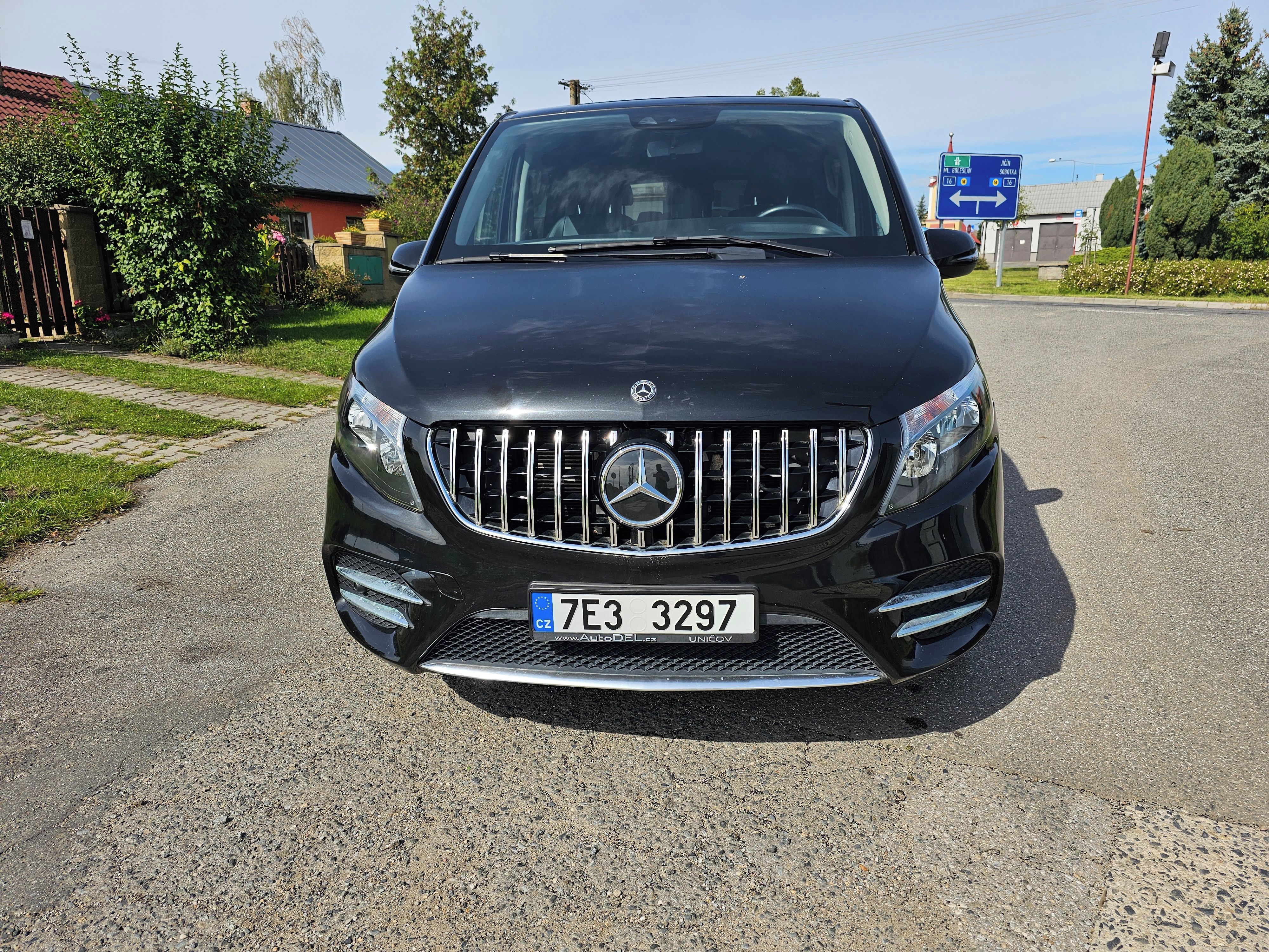 Mercedes-Benz Vito, 2.0 155kW benzín, Long, Metris - fotka 2