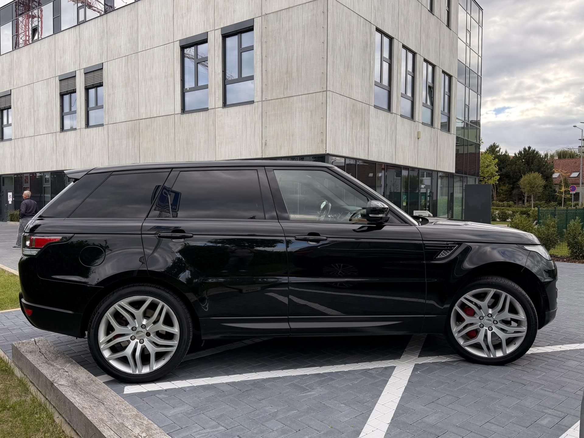 Land Rover Range Rover Sport, Autobiography/3.0 SVD6 215 kW - fotka 5