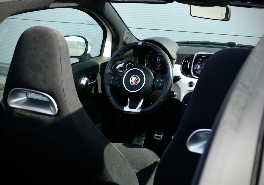 Abarth 595 C, Abarth 595C - 1.4 Turbo - fotka 5