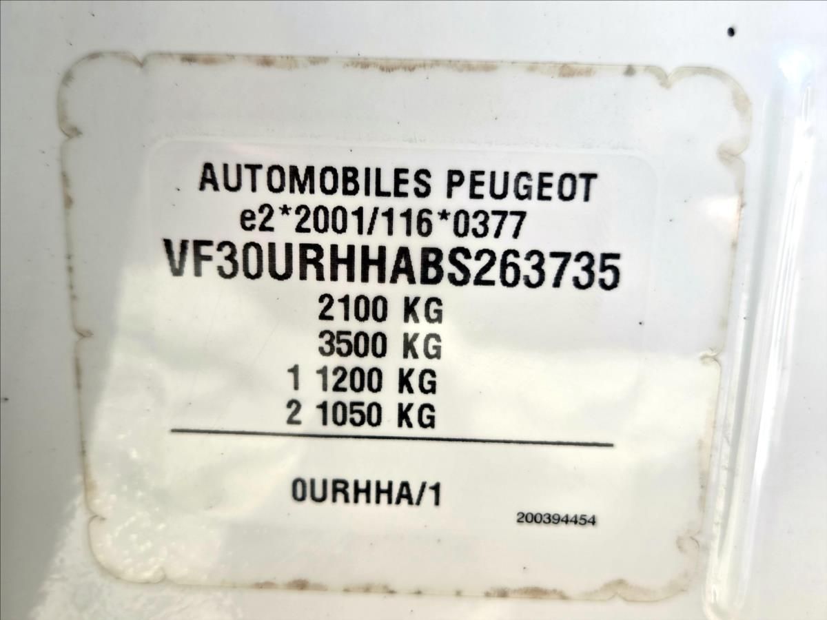 Peugeot 3008, 2,0 HDi 120kW A/T *SERV.KNÍŽKA - fotka 5