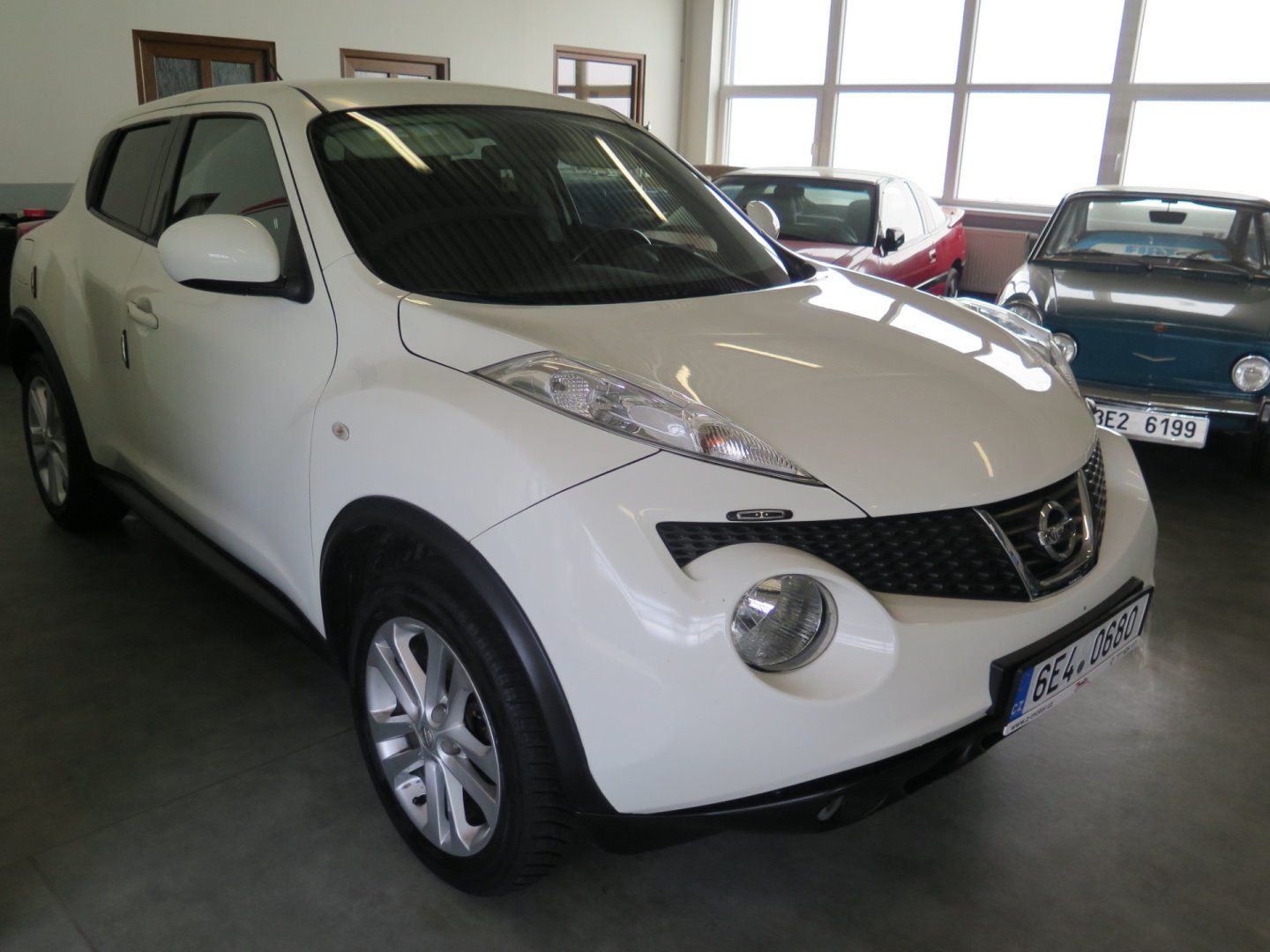 Nissan Juke, 1.6i,klima,navi,keyless,kamera - fotka 5