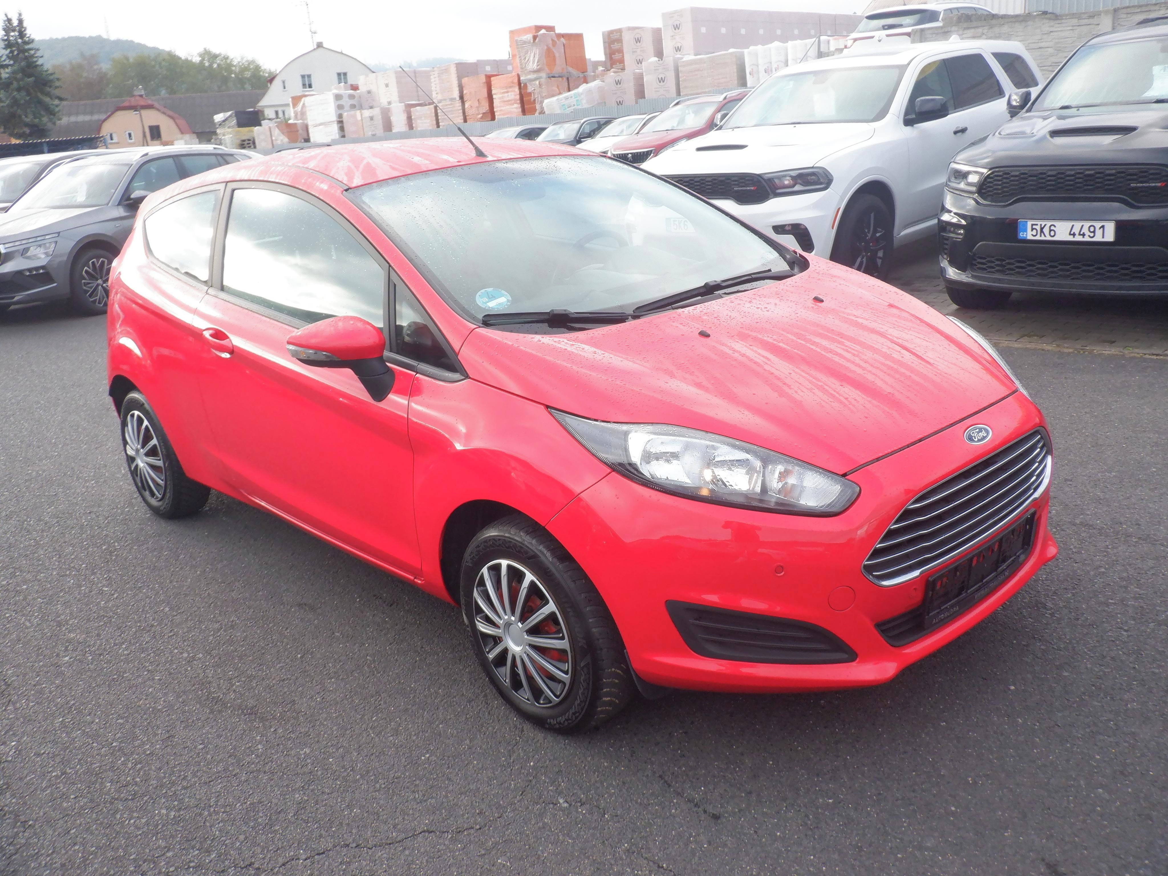 Ford Fiesta, 1.2i 60kW - fotka 3