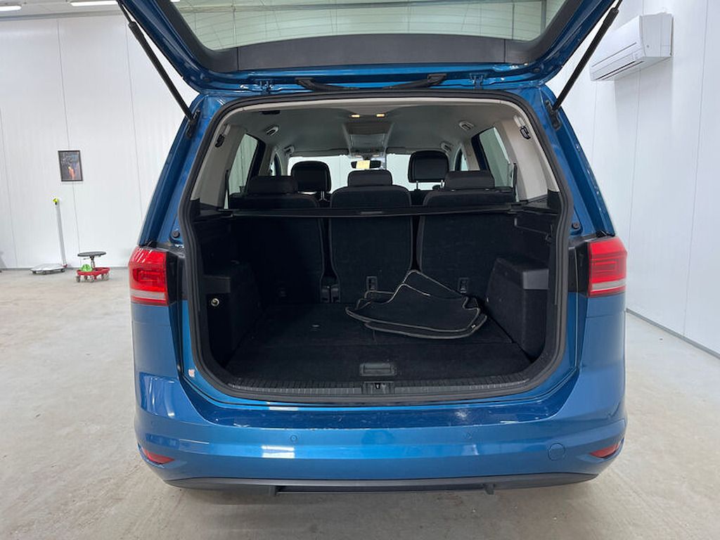 Volkswagen Touran, 1.5 TSi 110kw DSG Higline 1.ma - fotka 3