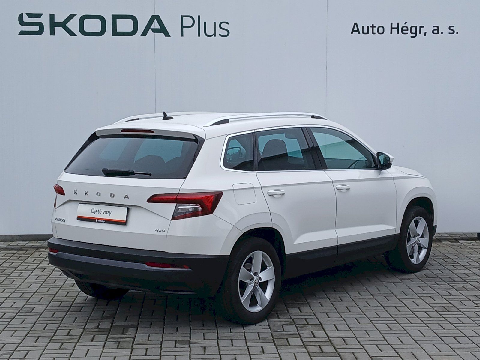 Škoda Karoq, STYLE 2.0 TDI 110 KW 4X4 DSG - fotka 2