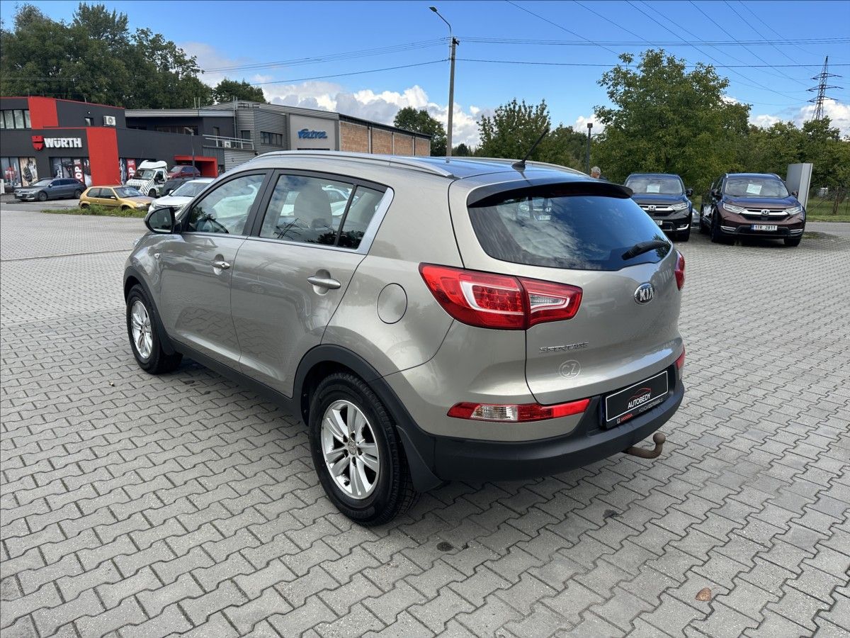 Kia Sportage, 1,6 GDi Active, ČR - fotka 5