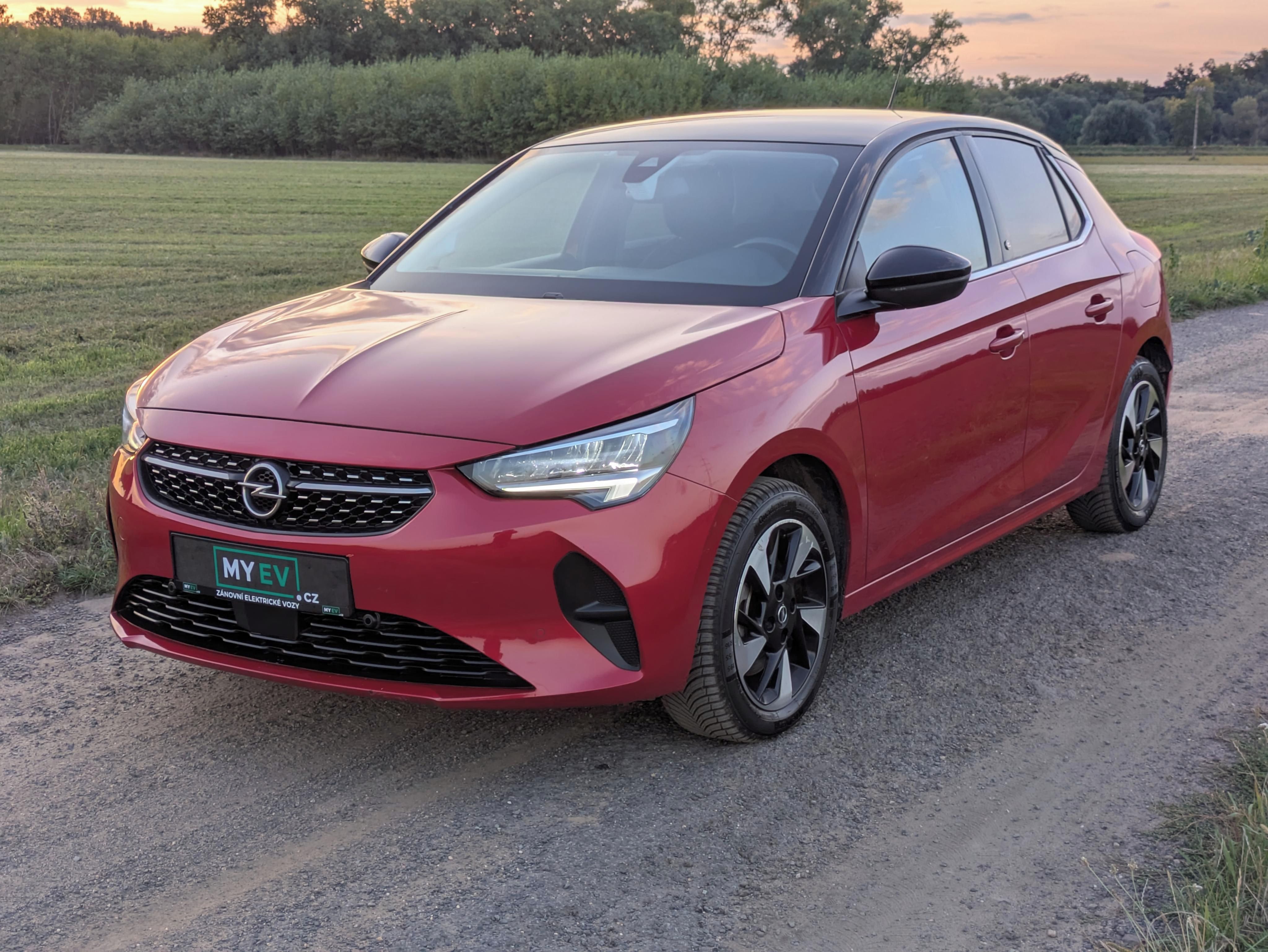 Opel Corsa, 50kWh, ZÁRUKA LED SOH 91.3% - fotka 3