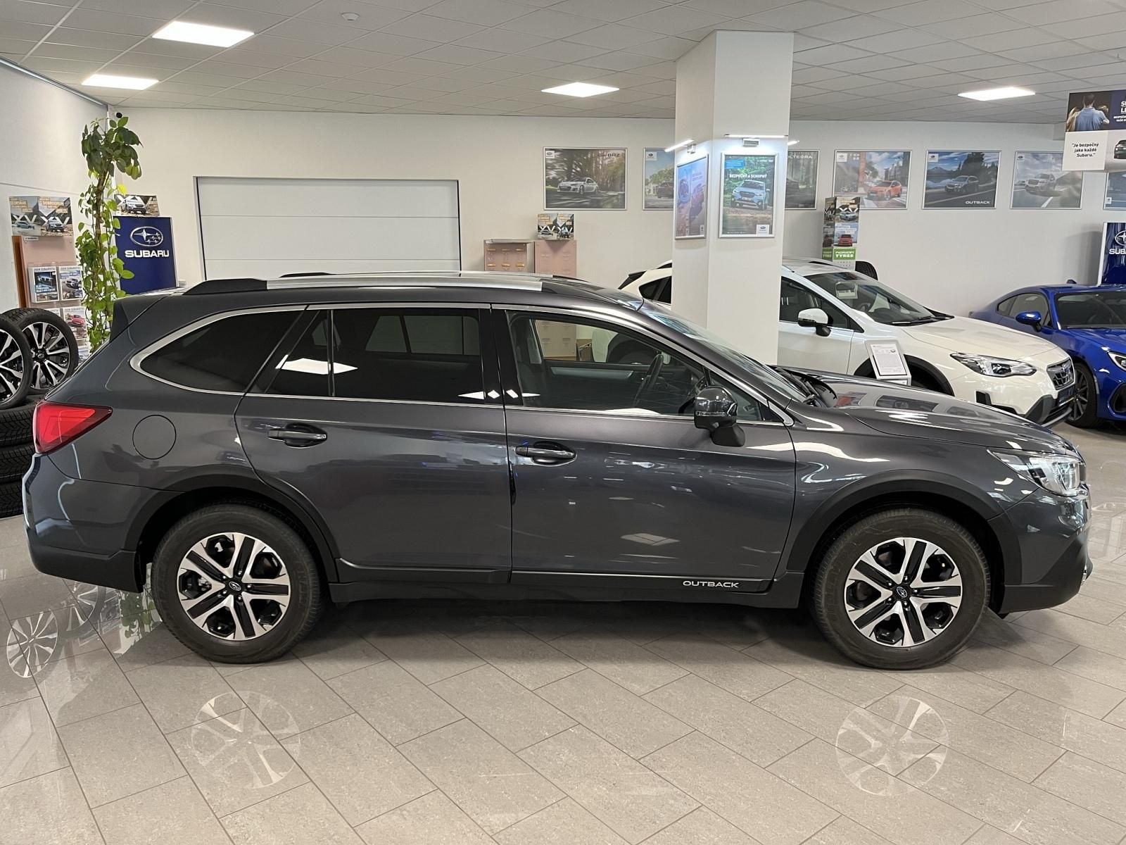 Subaru Outback, 2.5i Comfort ES Lineartronic - fotka 6
