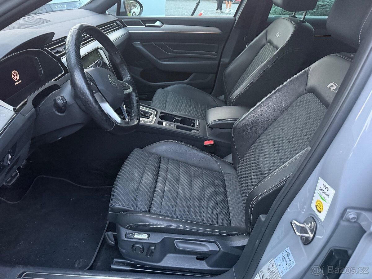 Volkswagen Passat, B8.5 R-LINE 2.0TDI 110KW cockp - fotka 4