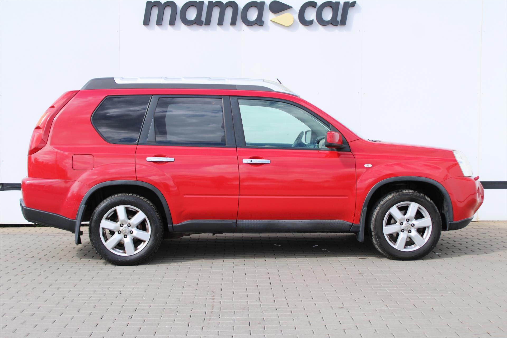 Nissan X-Trail, 2.0 dCi 4x4 A/T PANORAMA ČR - fotka 2