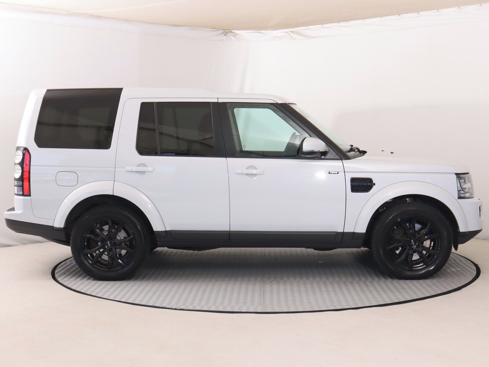 Land Rover Discovery, 3.0 TDV6, 4X4, Automat - fotka 6