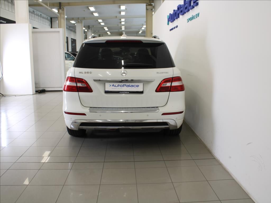 Mercedes-Benz Třídy M, 3,0 350CDI 4M AMG H/K. Pano.TZ - fotka 4