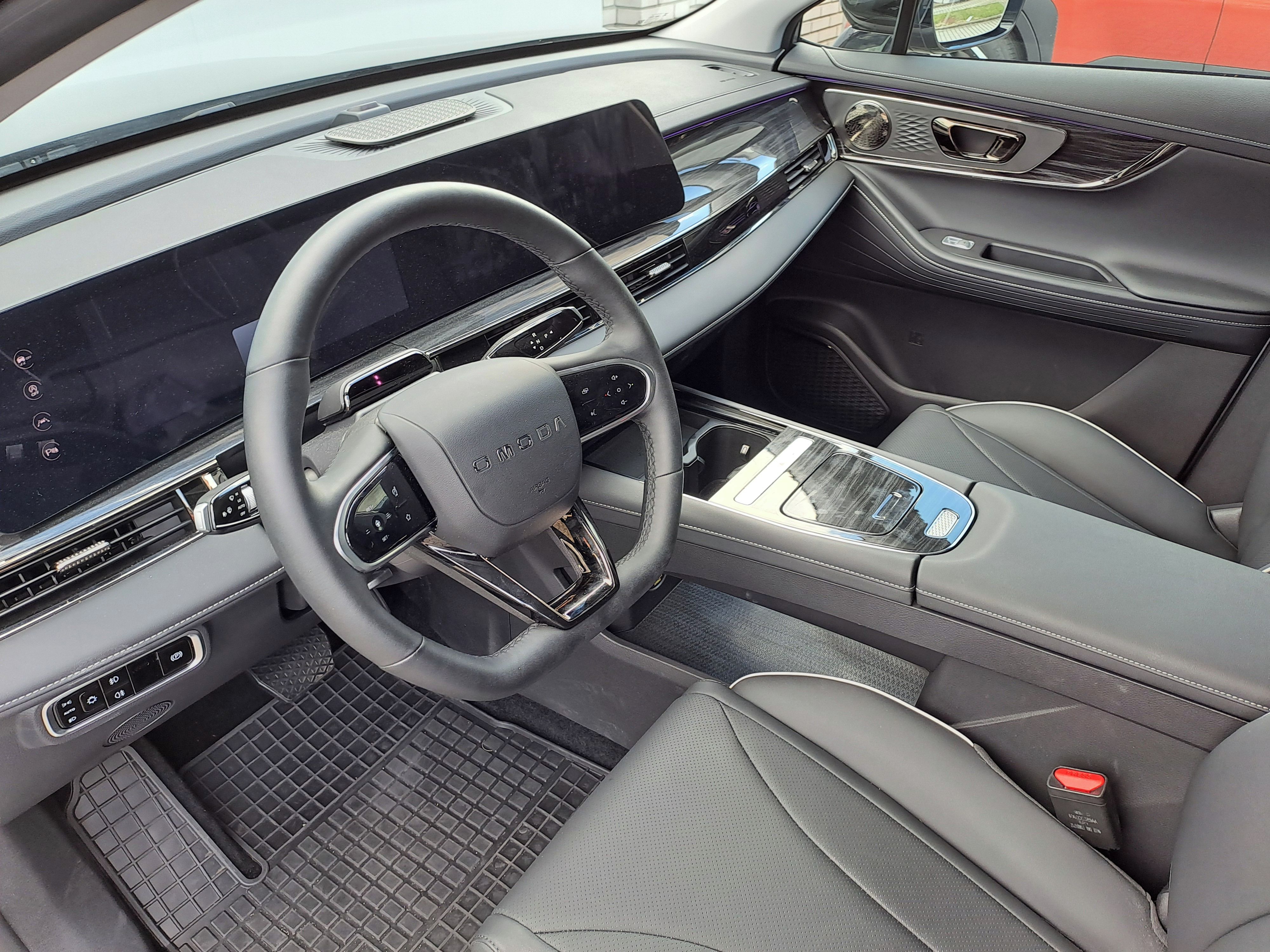 Omoda 5, 1,6 T-GDi PREMIUM - fotka 6