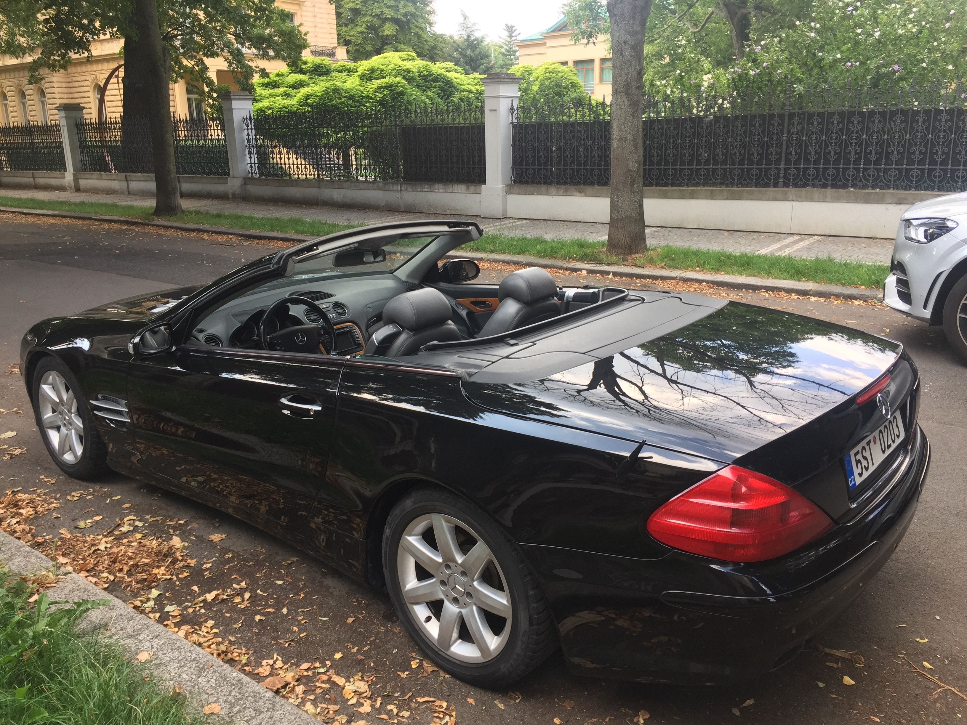 Mercedes-Benz SL, Mercedes SL350 - fotka 5
