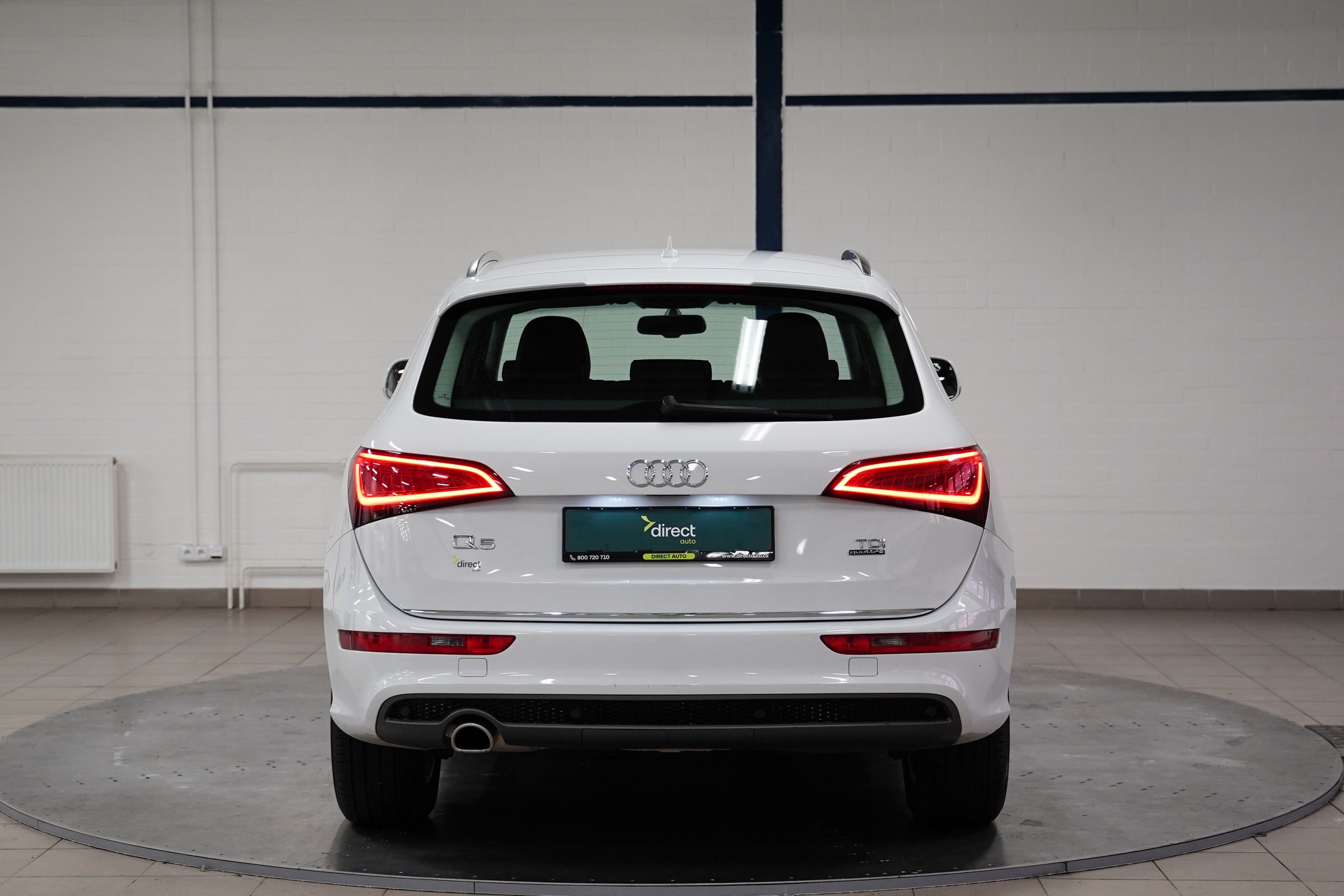 Audi Q5, 2.0 TDI 140 kW Quattro - fotka 6