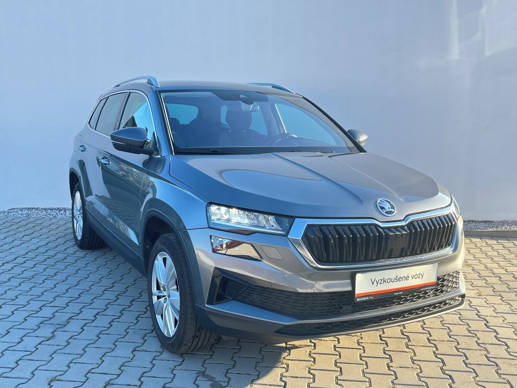 Škoda Karoq, Top Selection 1,5 TSI 110 kW - fotka 4
