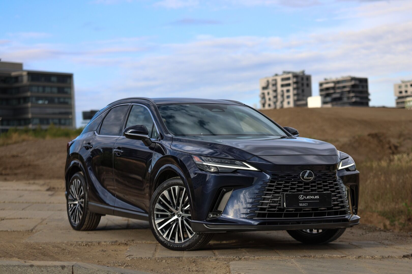 Lexus RX 350h, 350H 2,5 HEV COMFORT TOP - fotka 2